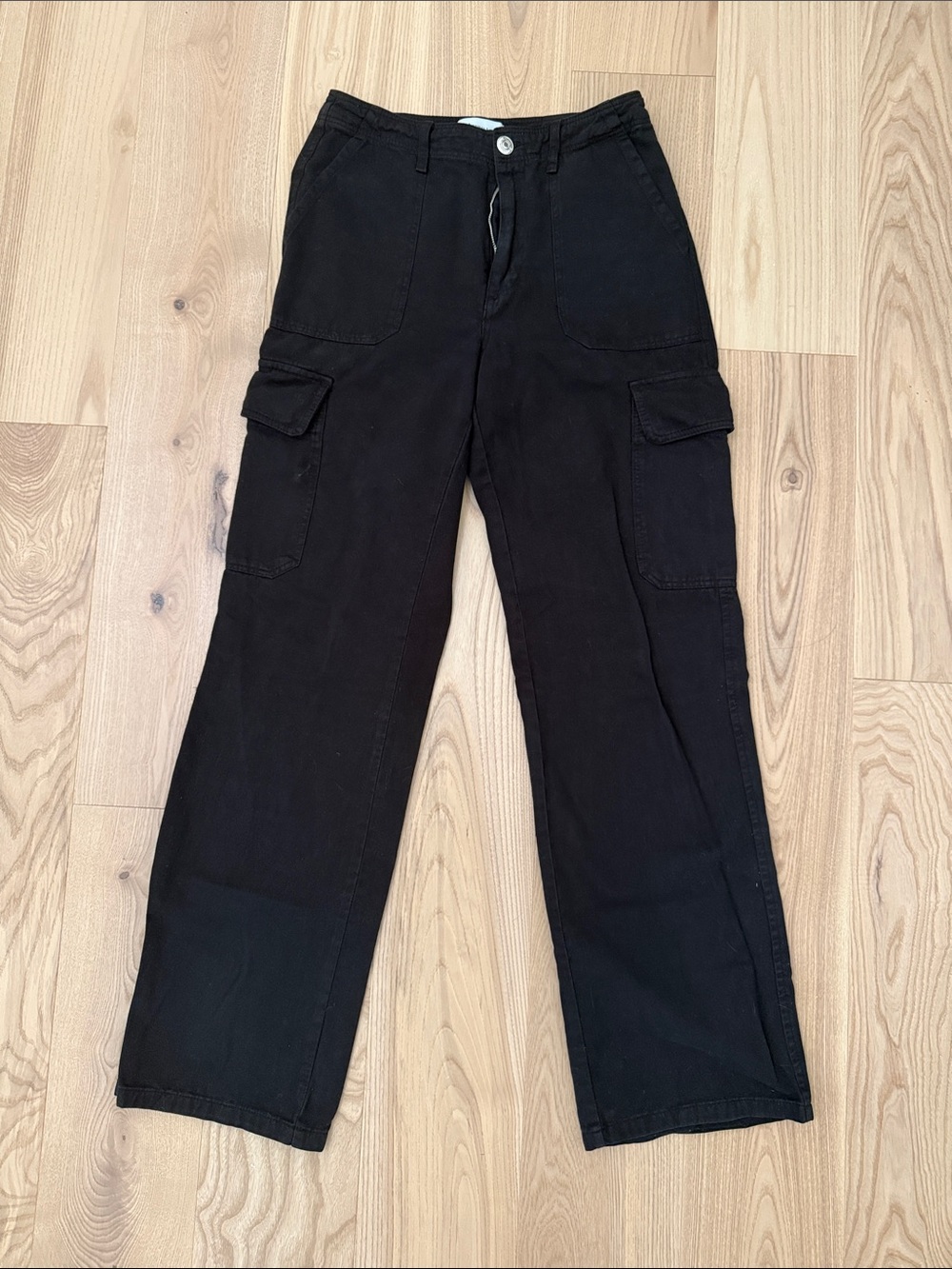 Zara Black Women's Cargo Pants with Side Utility Pockets